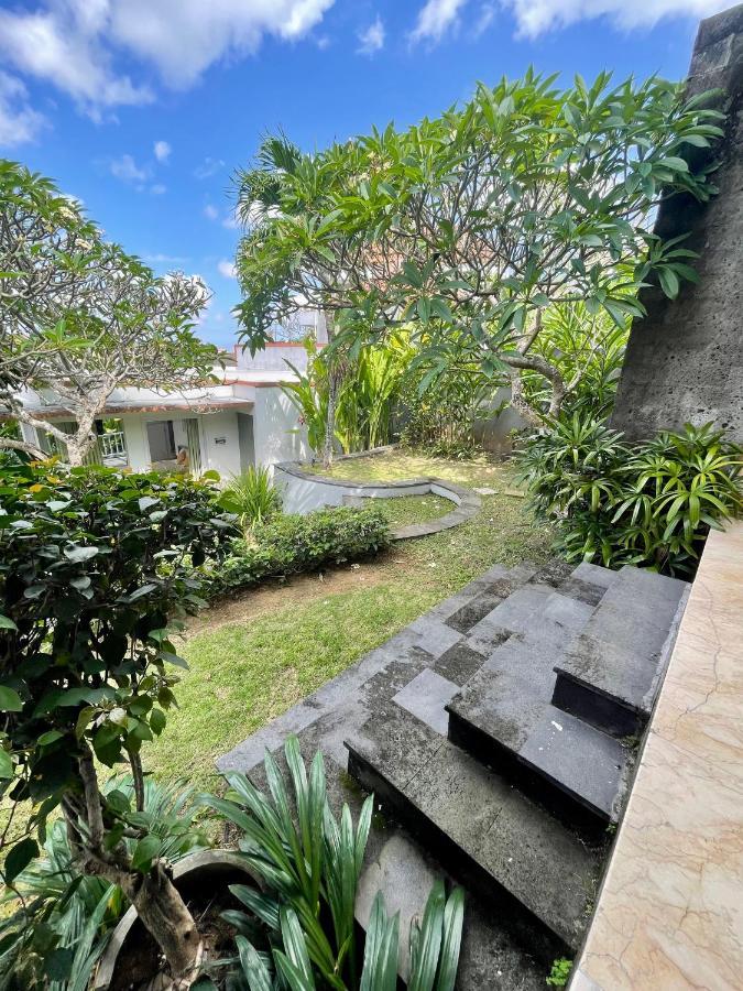 Private Suite In A Kids Friendly Big Shared Villa In Canggu Extérieur photo